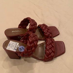 NWT Soda Shoes